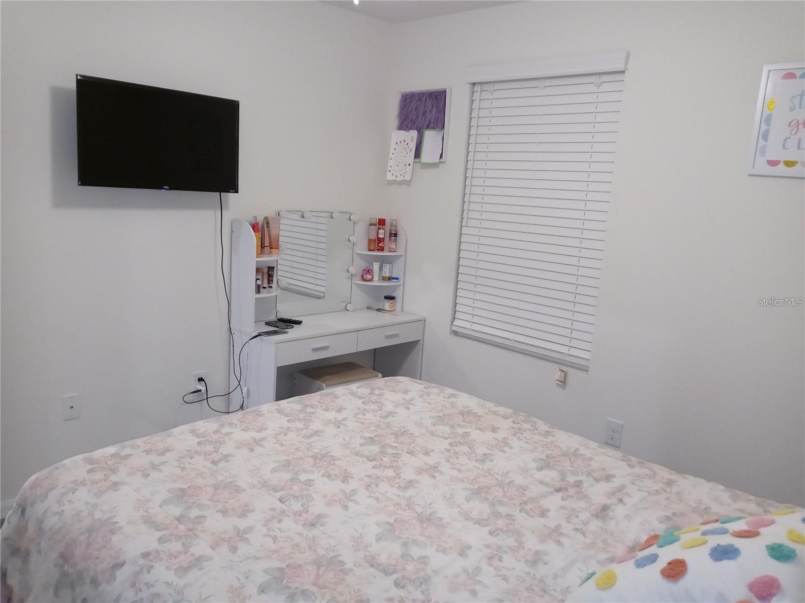 Image 13 of 26 For 2429 Varenna Loop