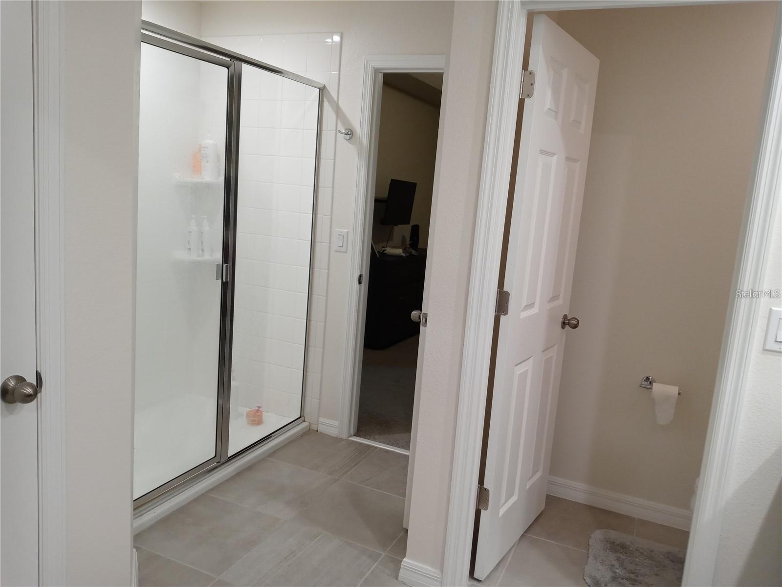 Image 14 of 26 For 2429 Varenna Loop