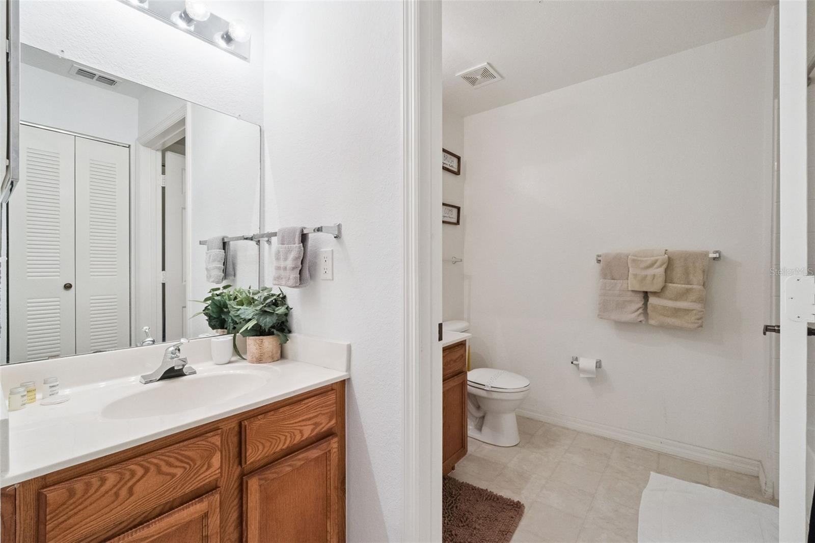 Image 16 of 59 For 2601 Gala Road S 106