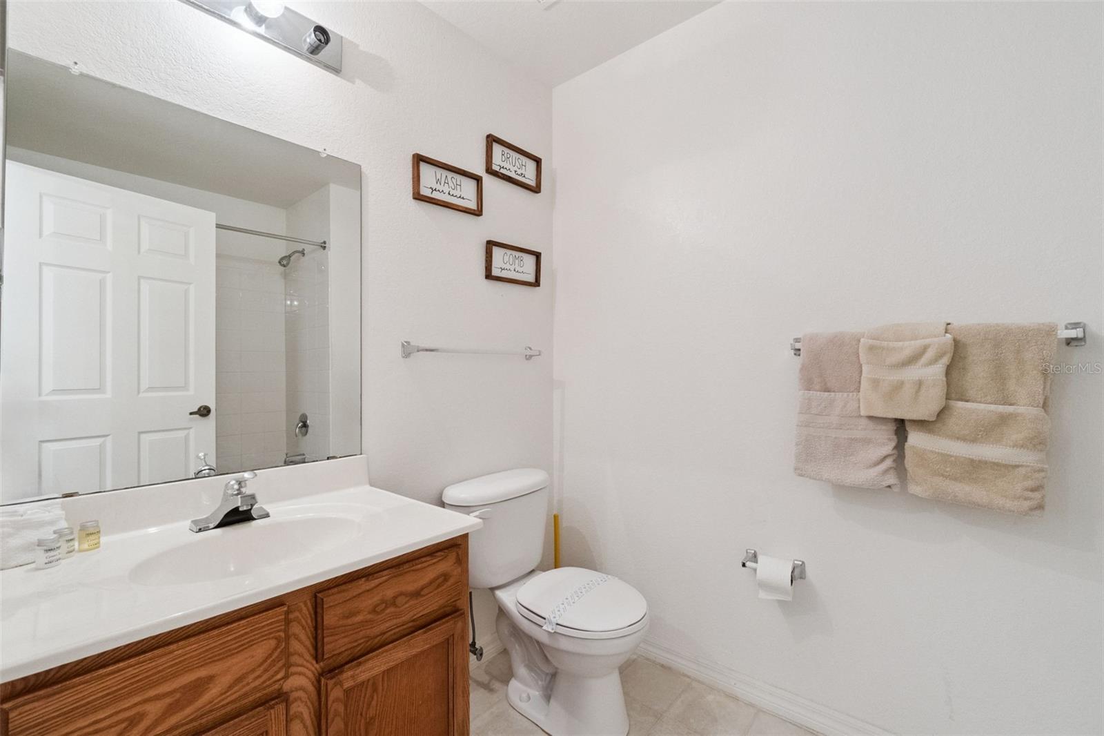 Image 17 of 59 For 2601 Gala Road S 106