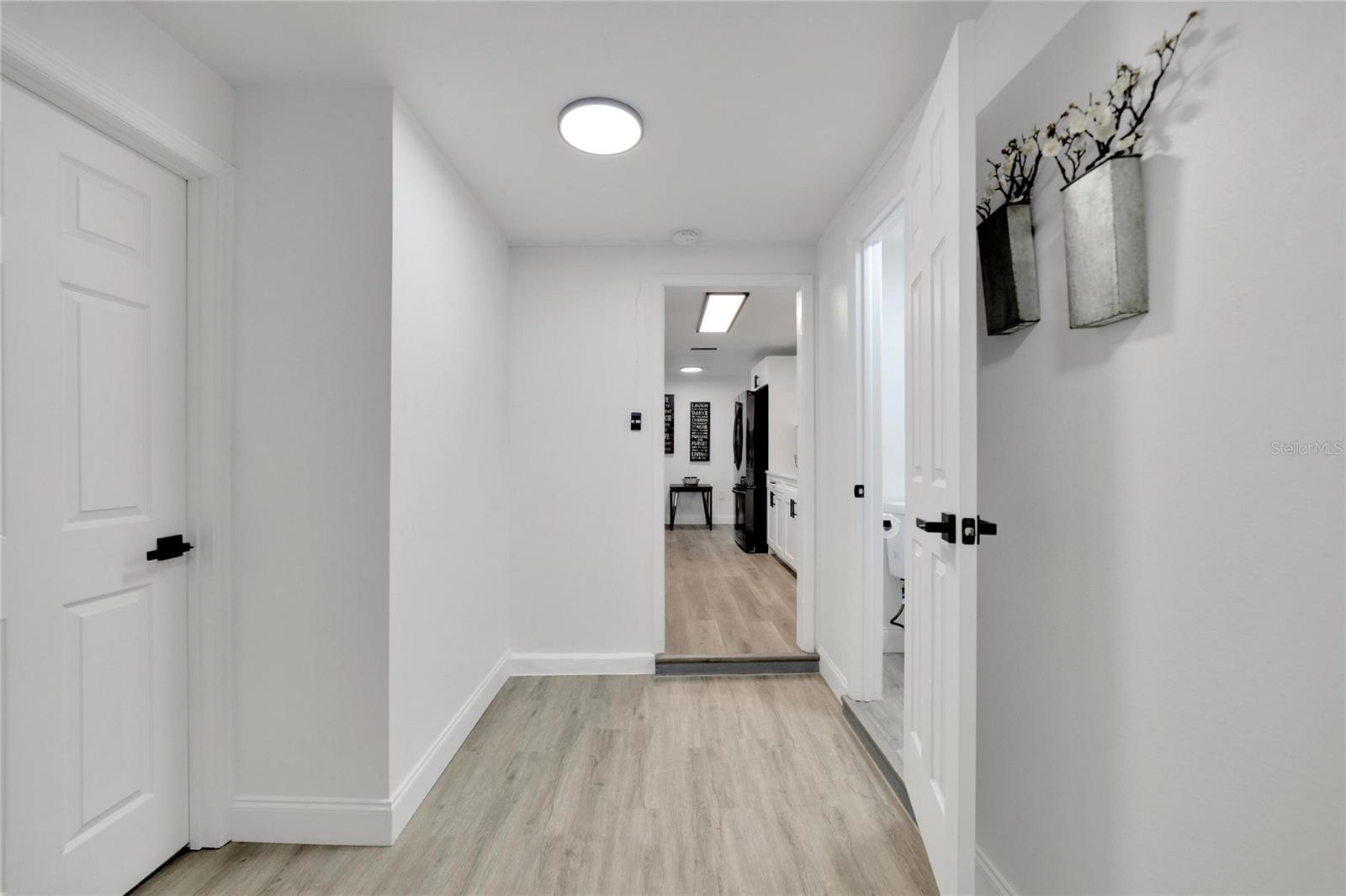 Image 33 of 66 For 11524 Newell Drive