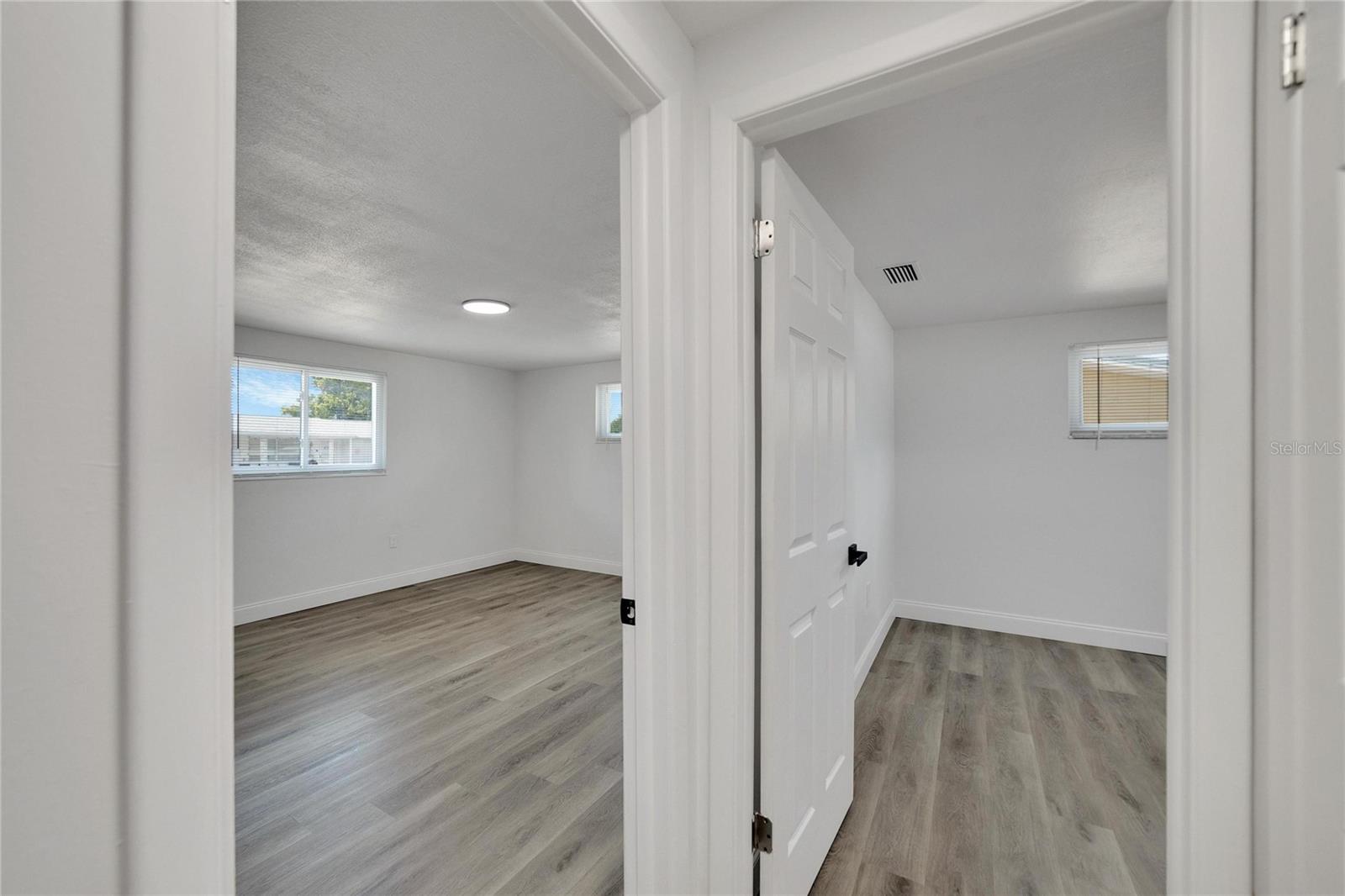 Image 39 of 66 For 11524 Newell Drive