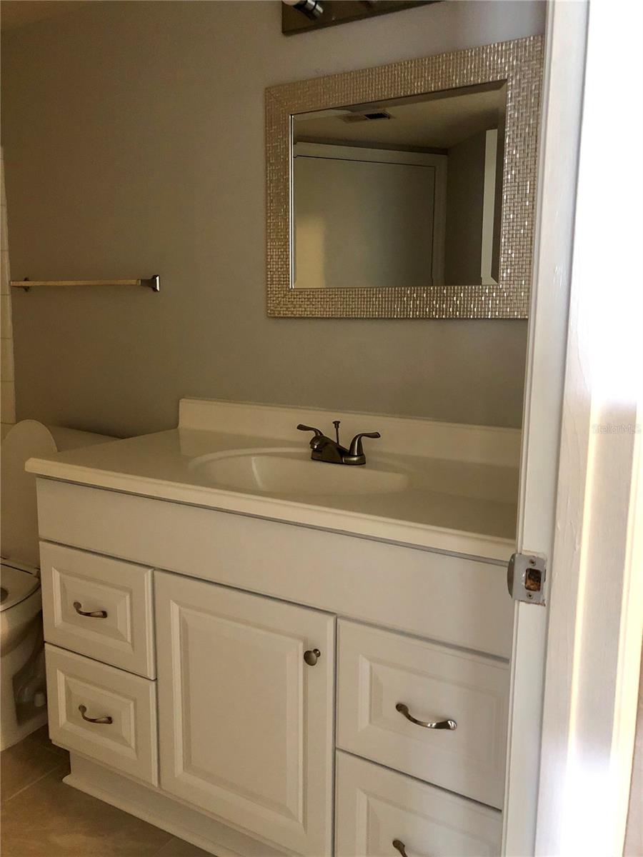 Image 11 of 17 For 2209 Antigua Place 834