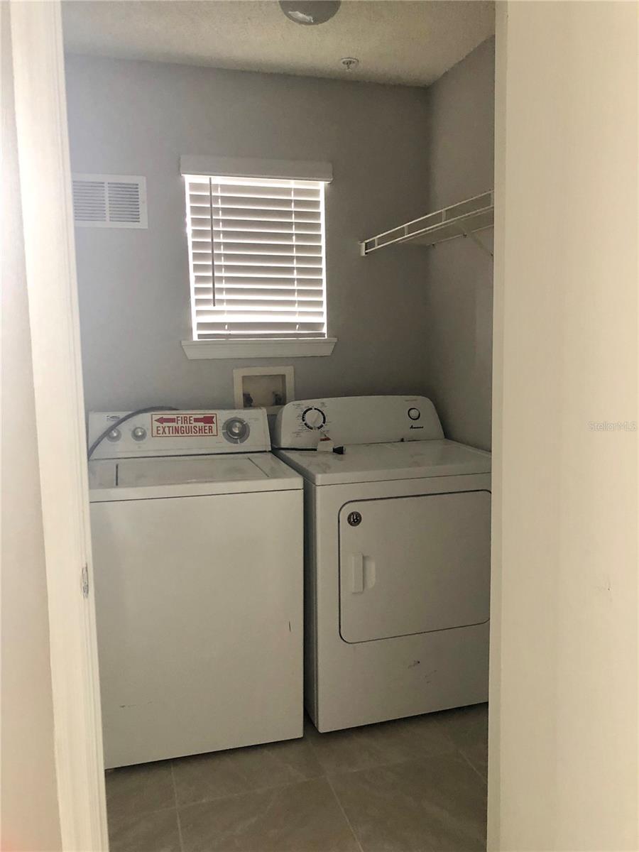 Image 13 of 17 For 2209 Antigua Place 834