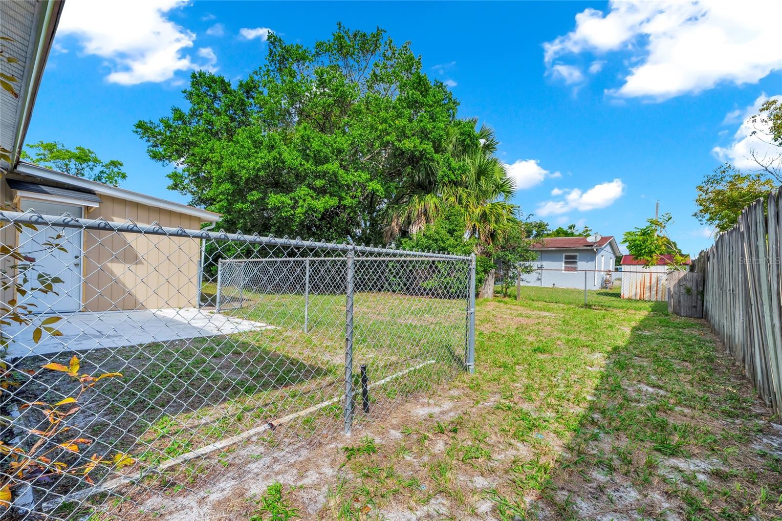 Image 12 of 14 For 2272 Kent Road