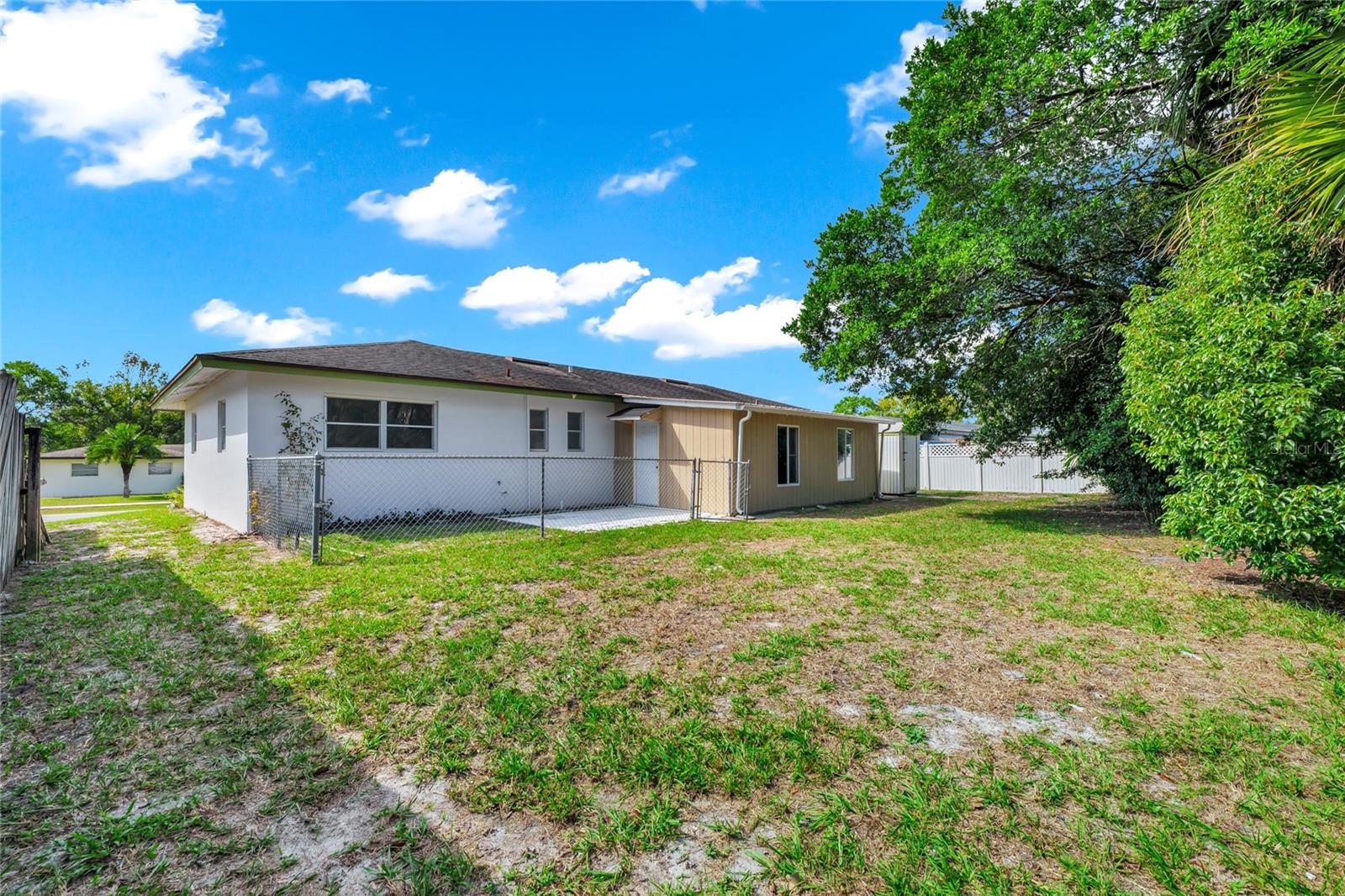 Image 13 of 14 For 2272 Kent Road