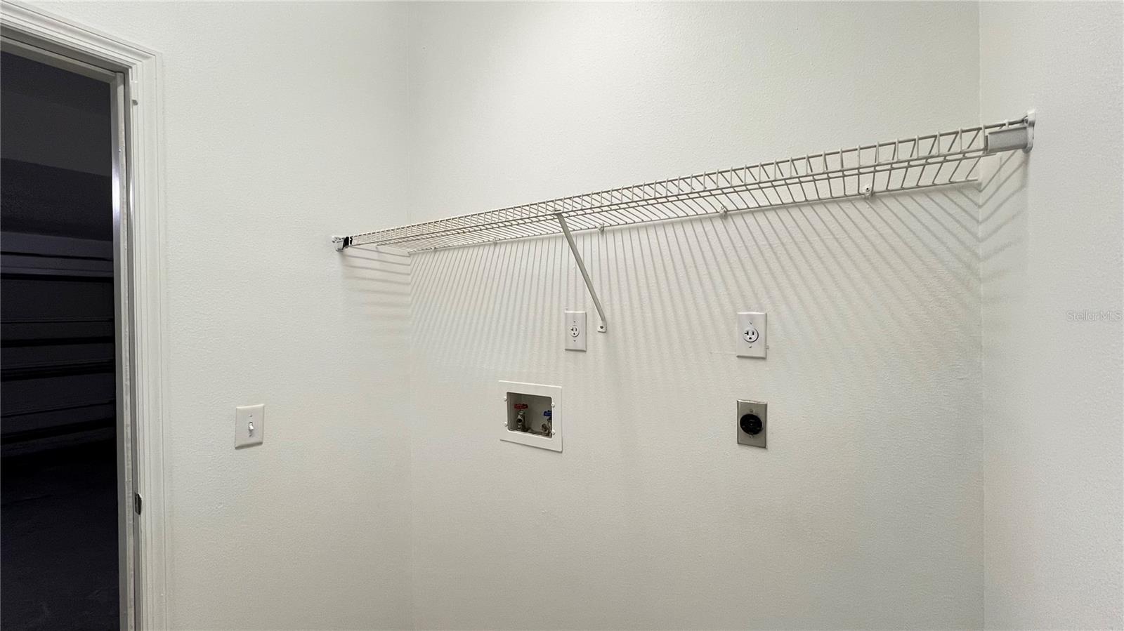 Image 12 of 31 For 123 Jaybee Avenue