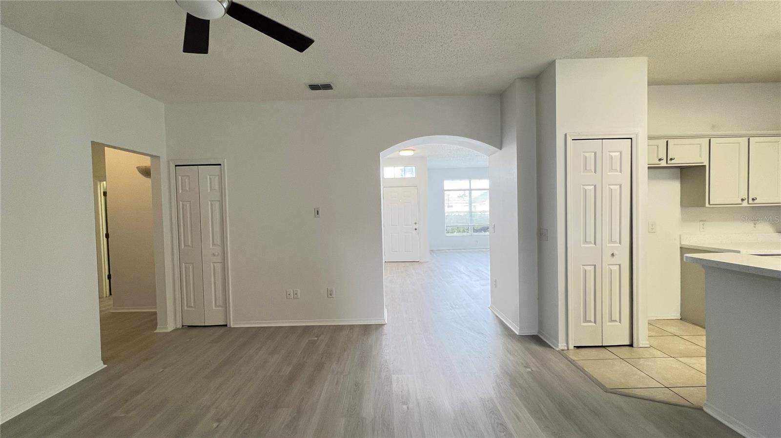 Image 13 of 31 For 123 Jaybee Avenue