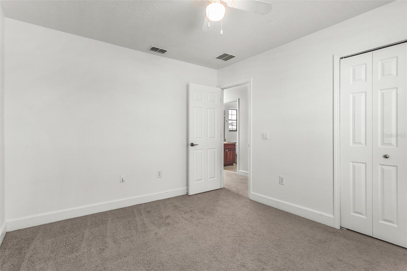 Image 12 of 28 For 13673 Beauregard Place