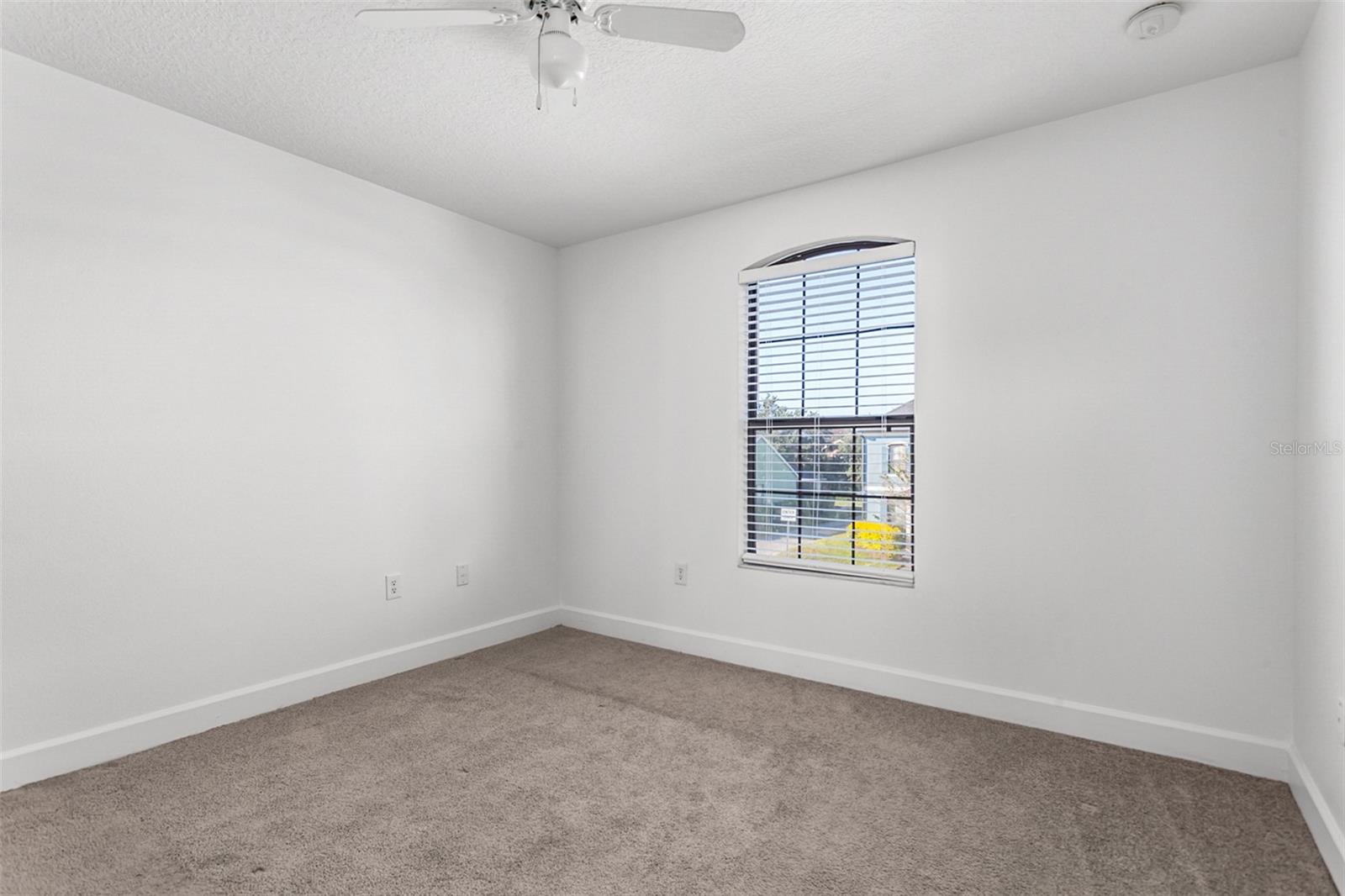 Image 14 of 28 For 13673 Beauregard Place