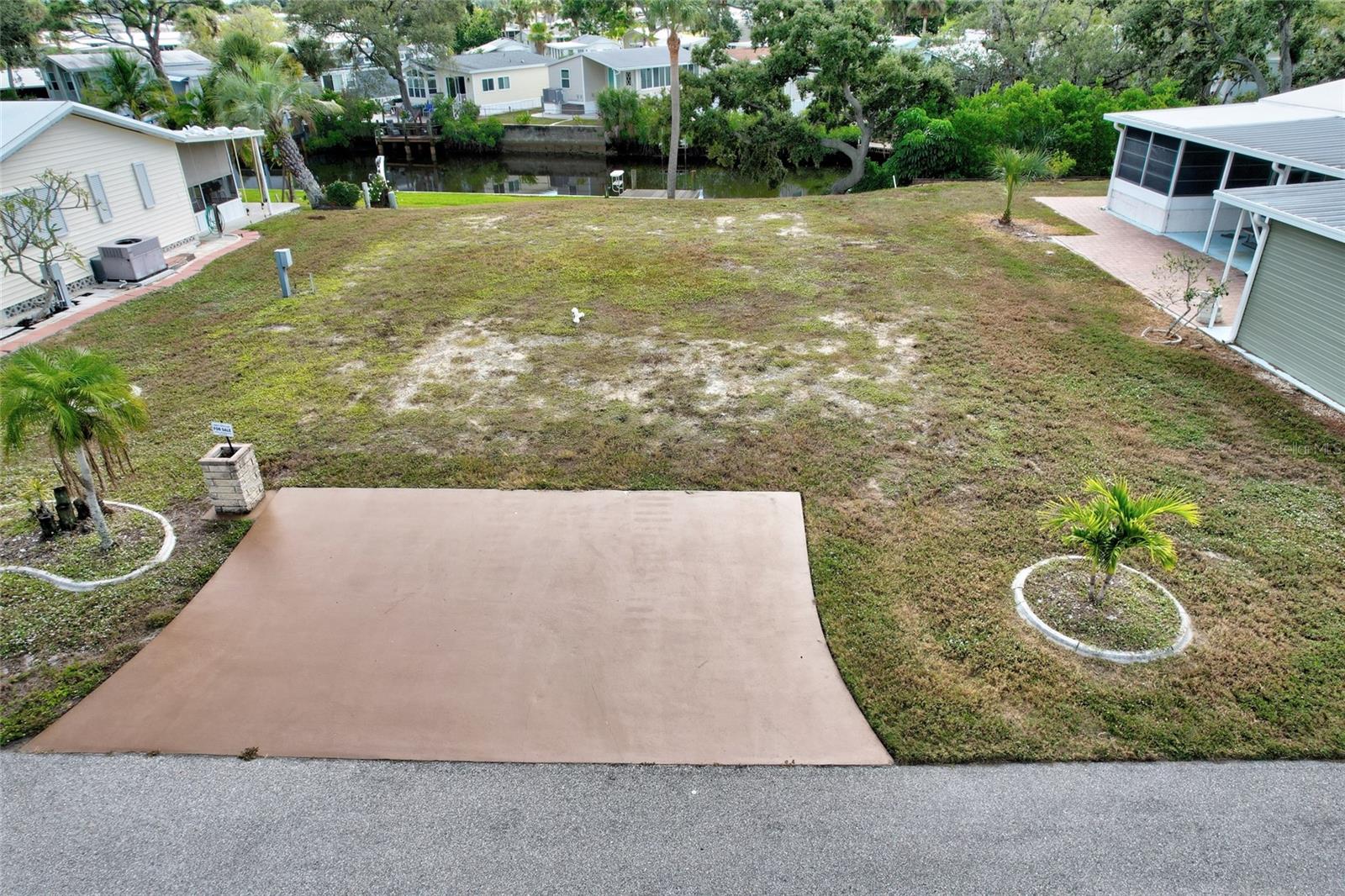 Image 2 of 12 For 65 King Arthur Drive