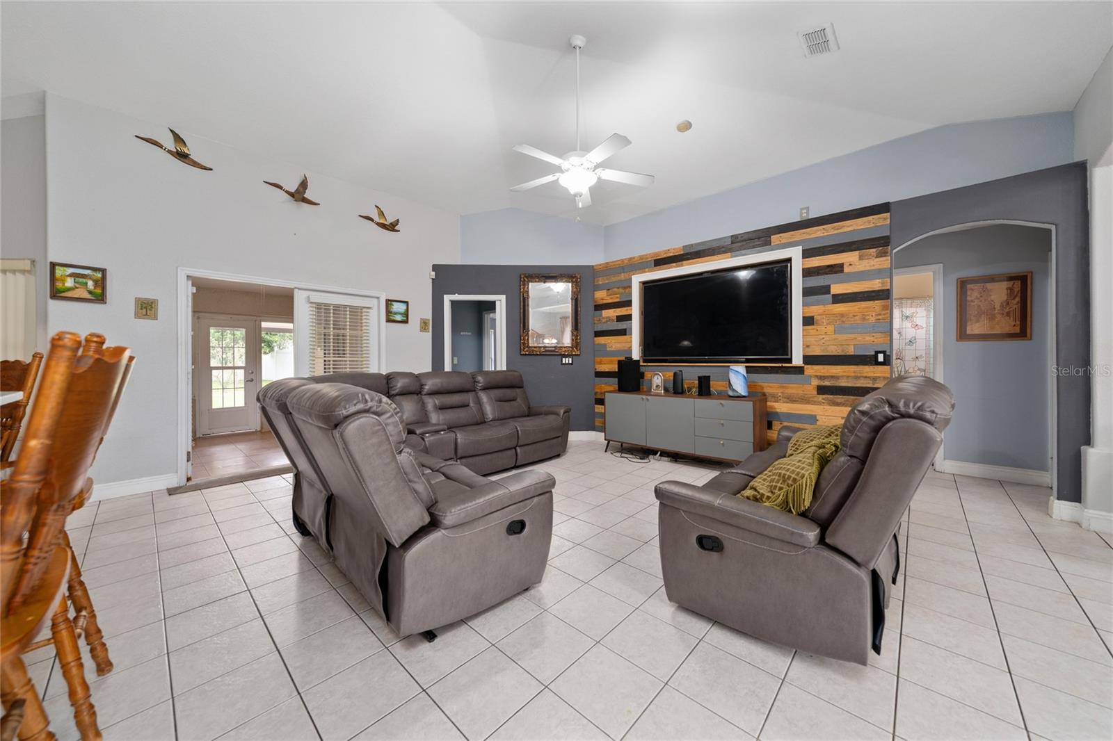 Image 10 of 35 For 3413 Gator Bay Creek Boulevard