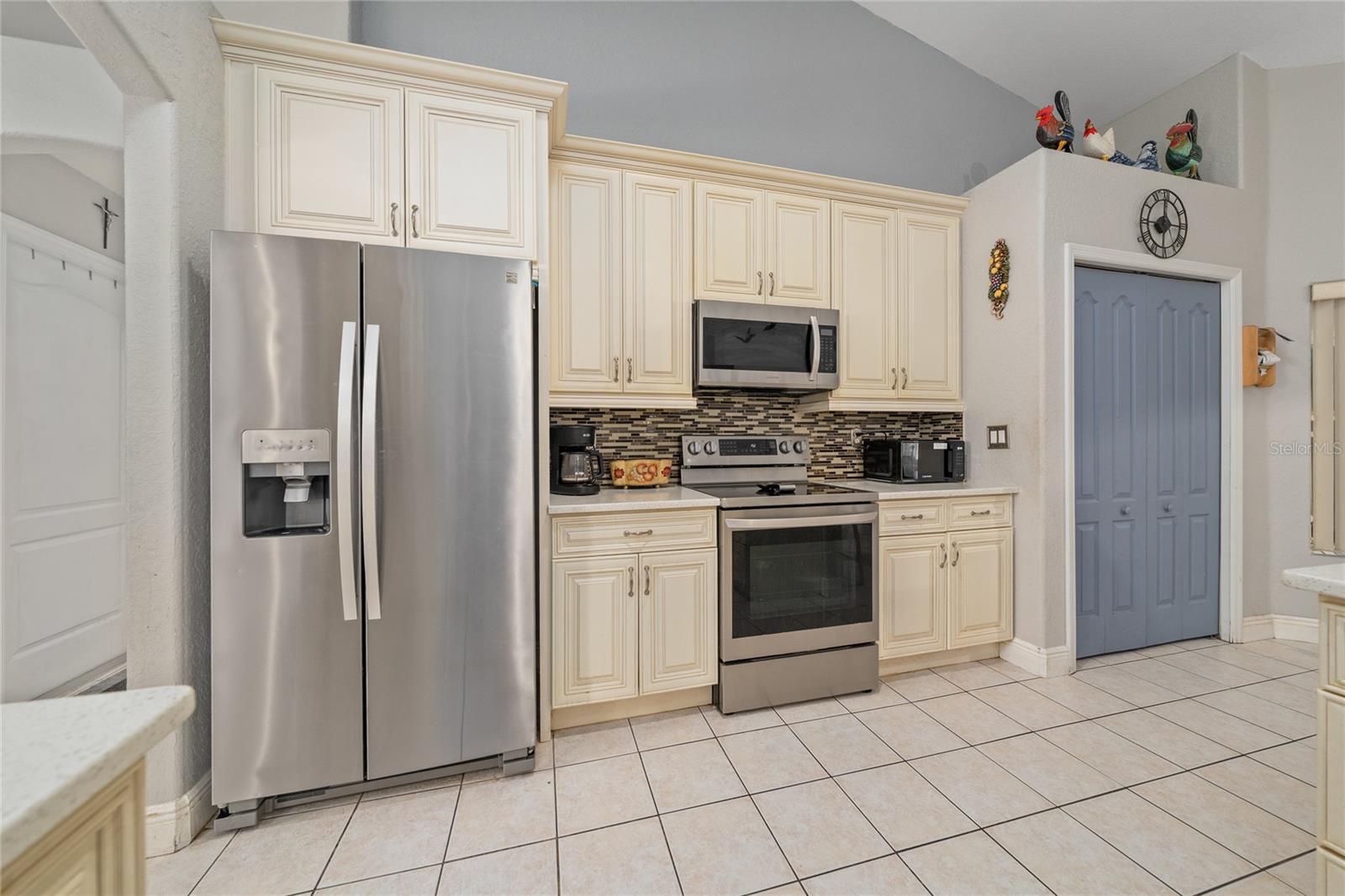 Image 6 of 35 For 3413 Gator Bay Creek Boulevard