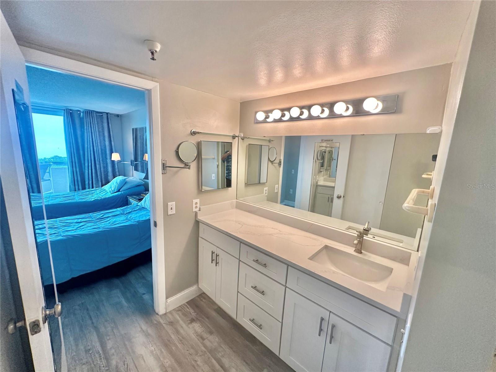 Image 15 of 66 For 6009 Sea Ranch Drive 314