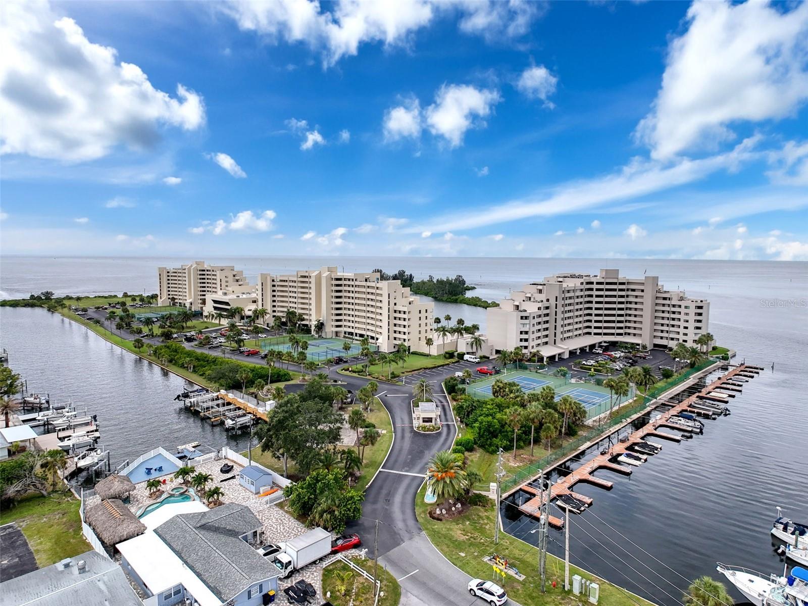 Image 19 of 66 For 6009 Sea Ranch Drive 314