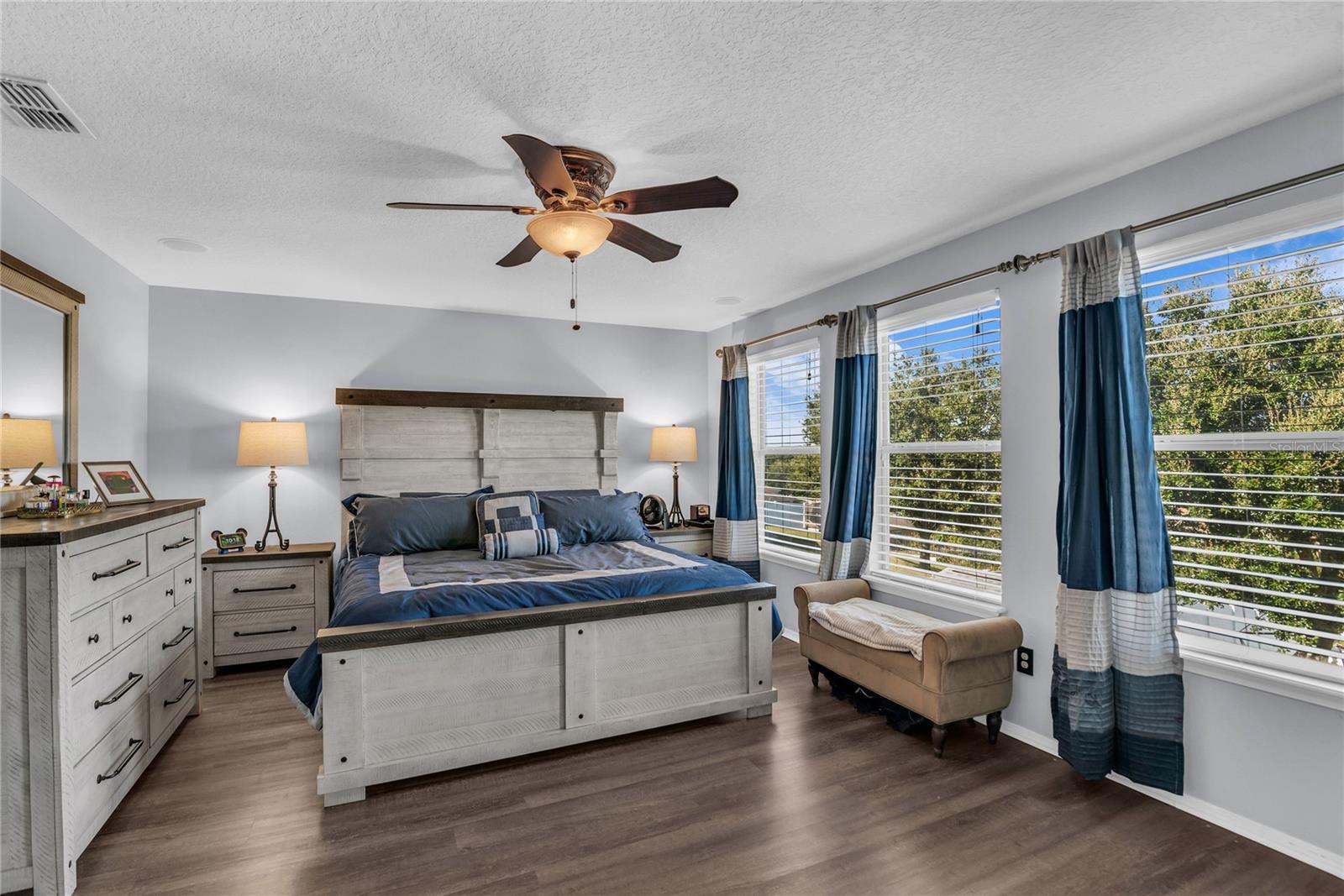 Image 25 of 55 For 2962 Inca Avenue