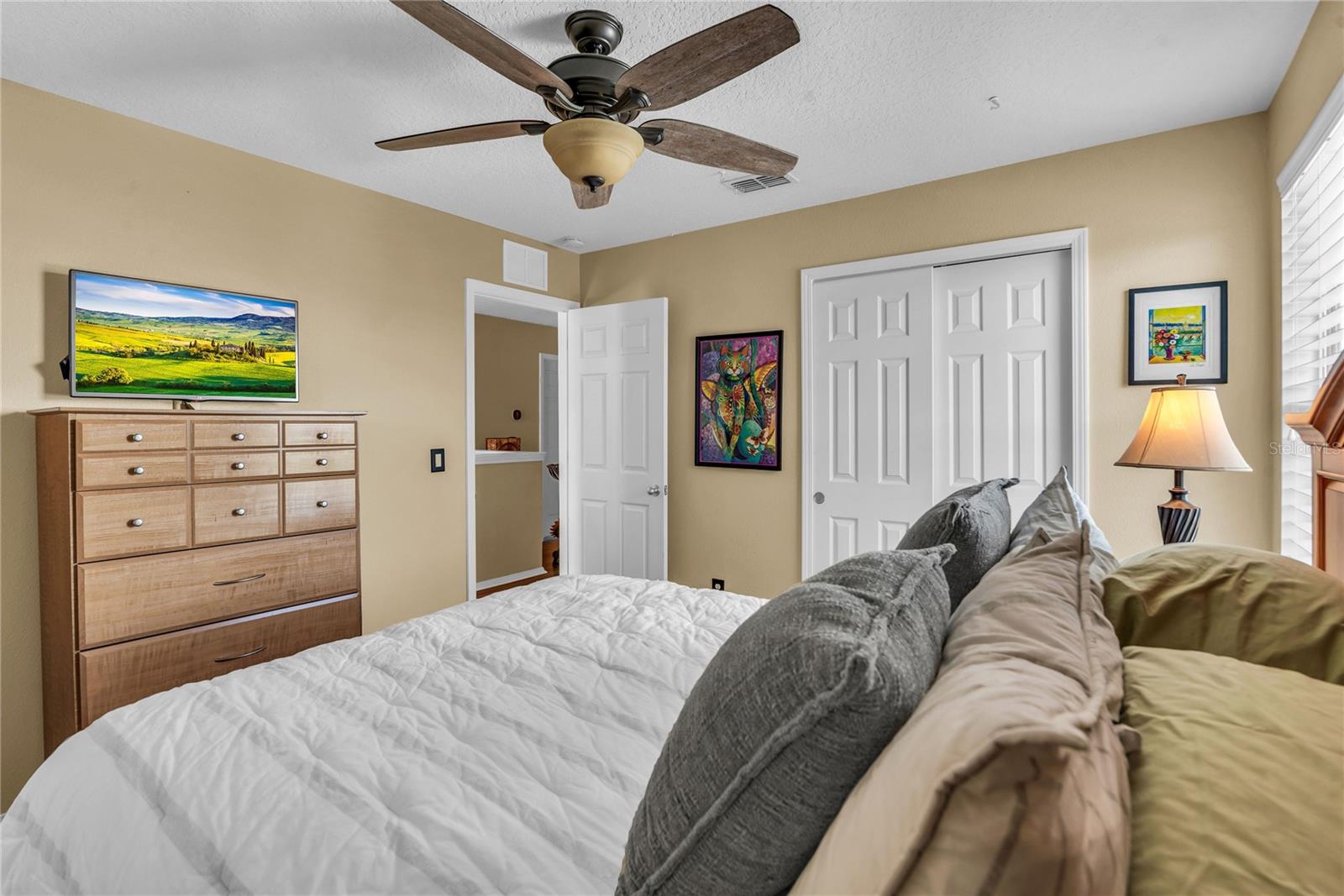 Image 31 of 55 For 2962 Inca Avenue