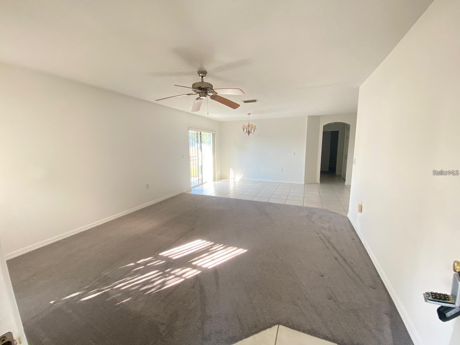 Image 5 of 7 For 345 Ohio Avenue 347