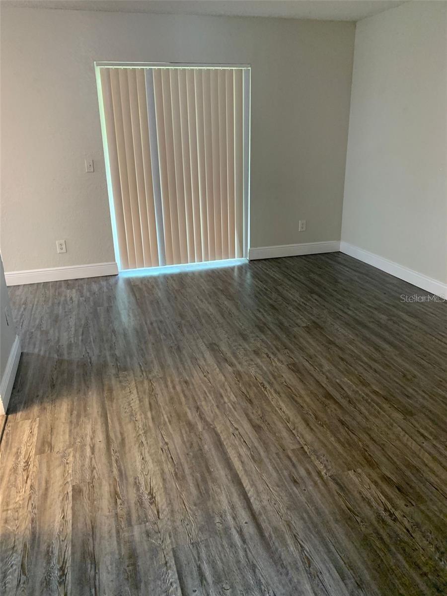 Image 2 of 5 For 9809 Turf Way 3