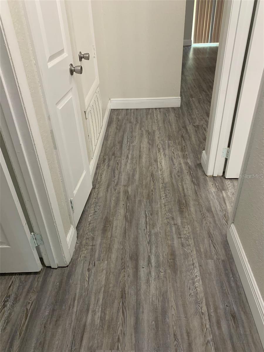 Image 5 of 5 For 9809 Turf Way 3