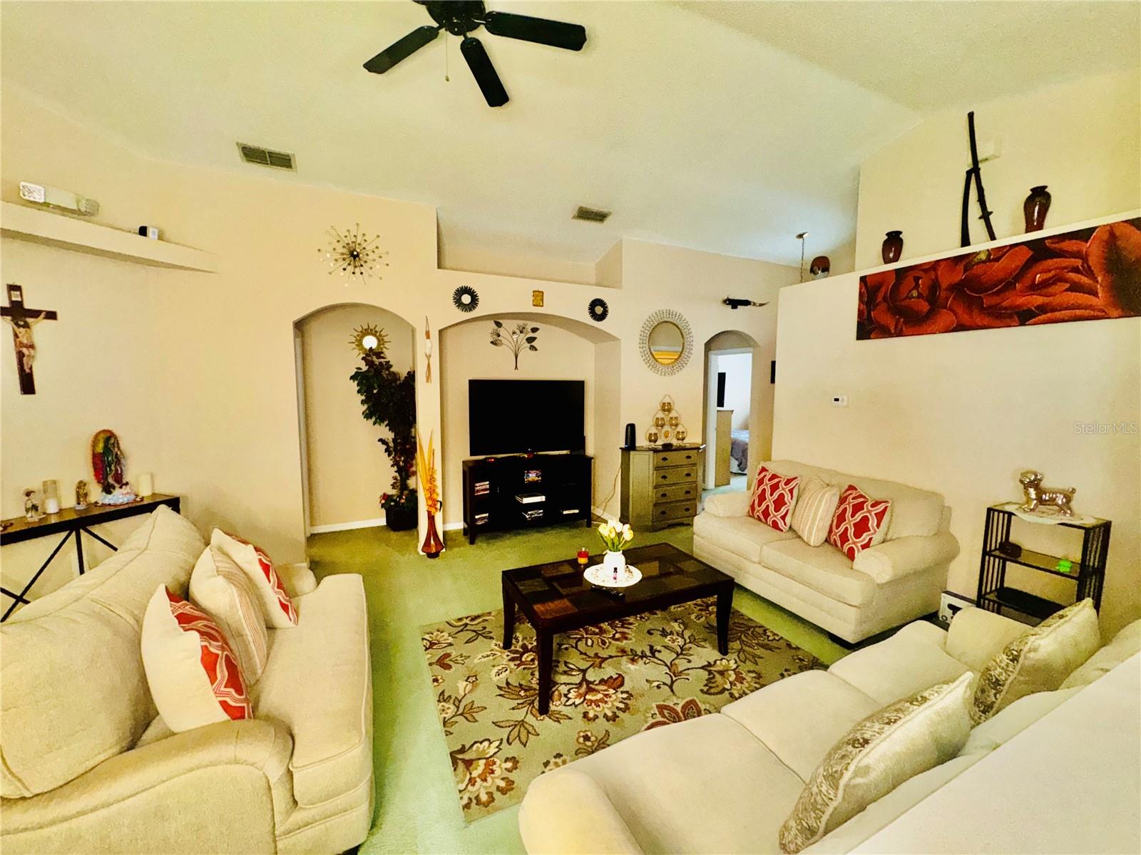 Image 12 of 28 For 307 Nicholson Drive