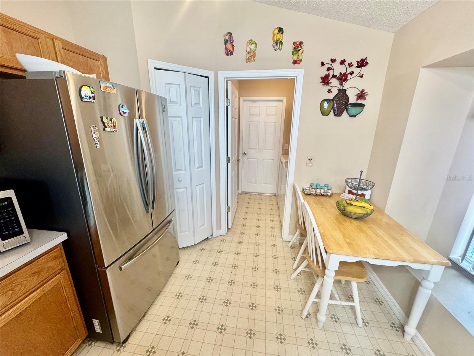 Image 6 of 28 For 307 Nicholson Drive