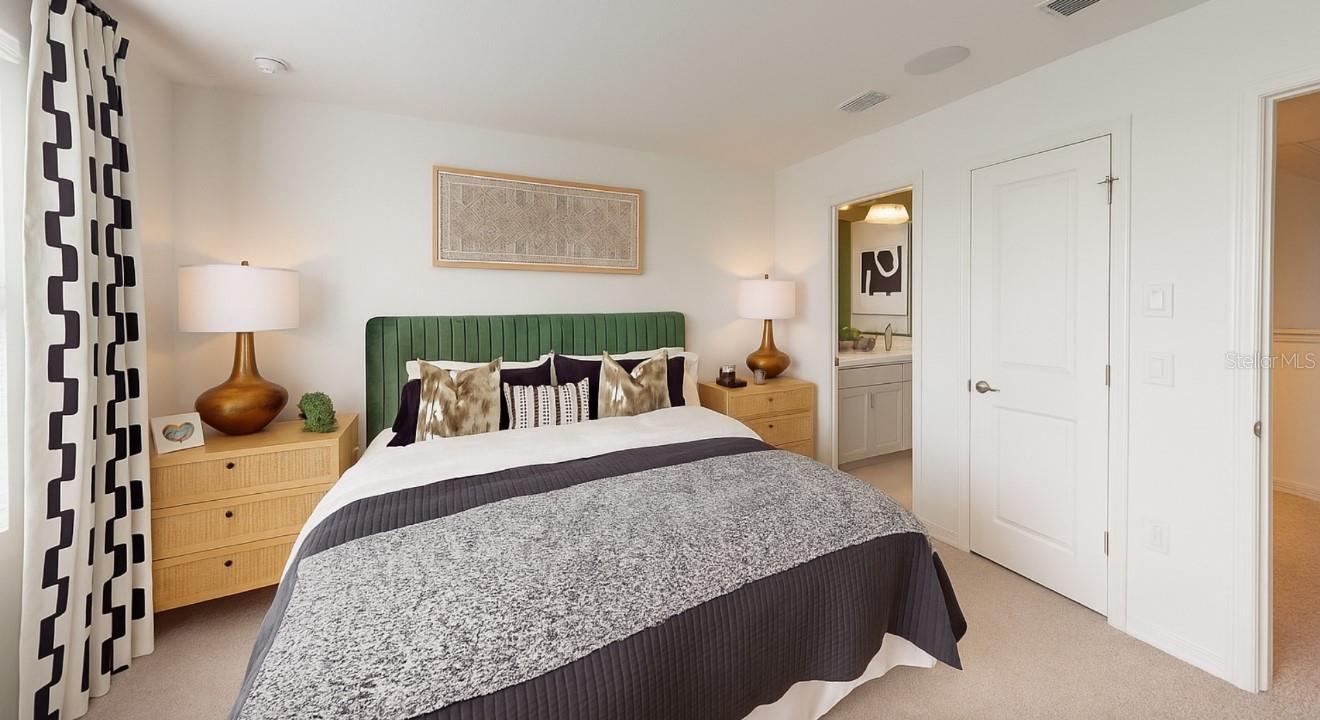 Image 10 of 14 For 2004 Viewfinder Street