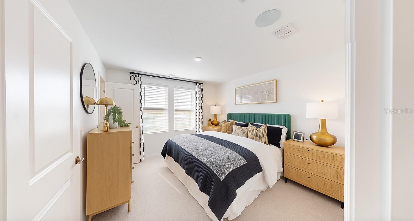 Image 9 of 14 For 2004 Viewfinder Street