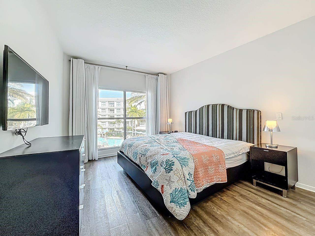 Image 19 of 42 For 225 Celebration Place 339