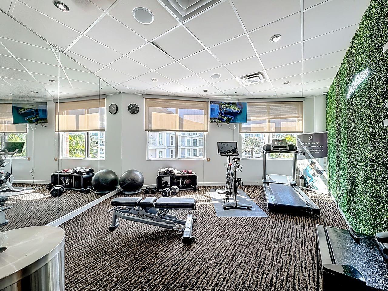 Image 34 of 42 For 225 Celebration Place 339