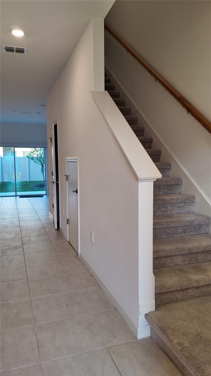 Image 3 of 30 For 2207 Portrait Street