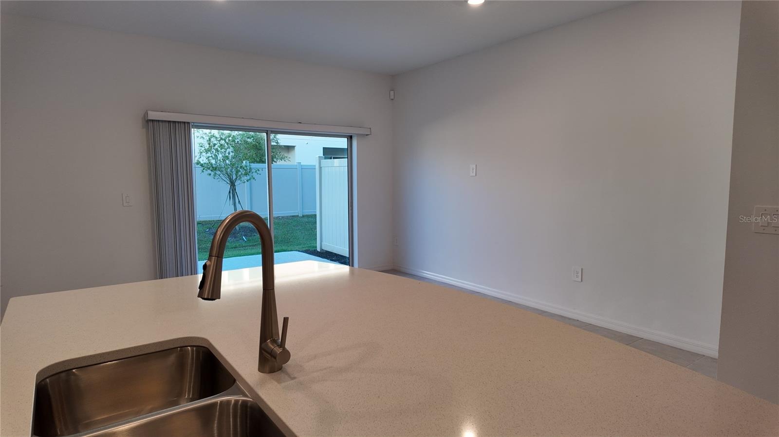 Image 7 of 30 For 2207 Portrait Street