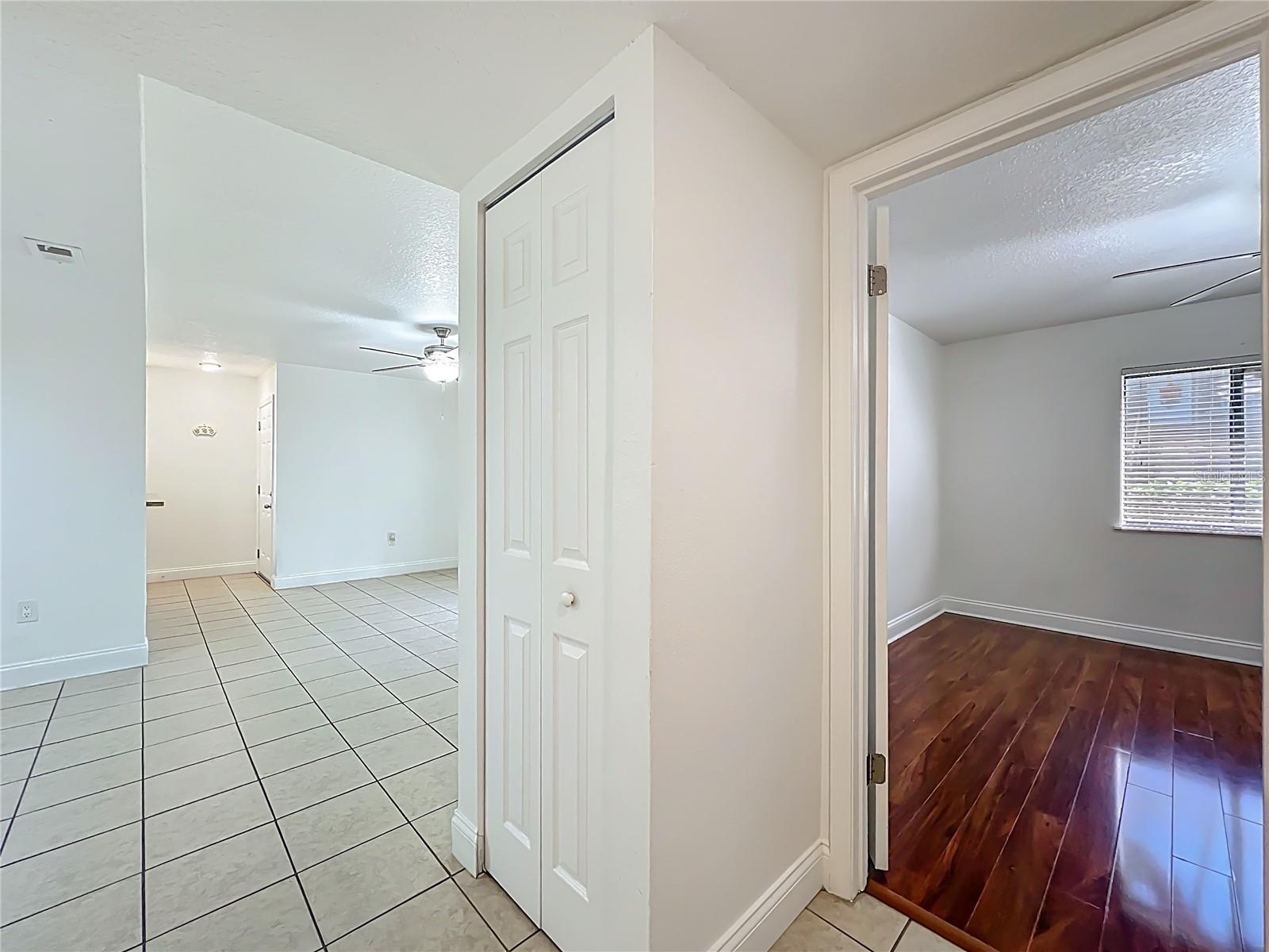 Image 29 of 59 For 185 Waterfall Way 102