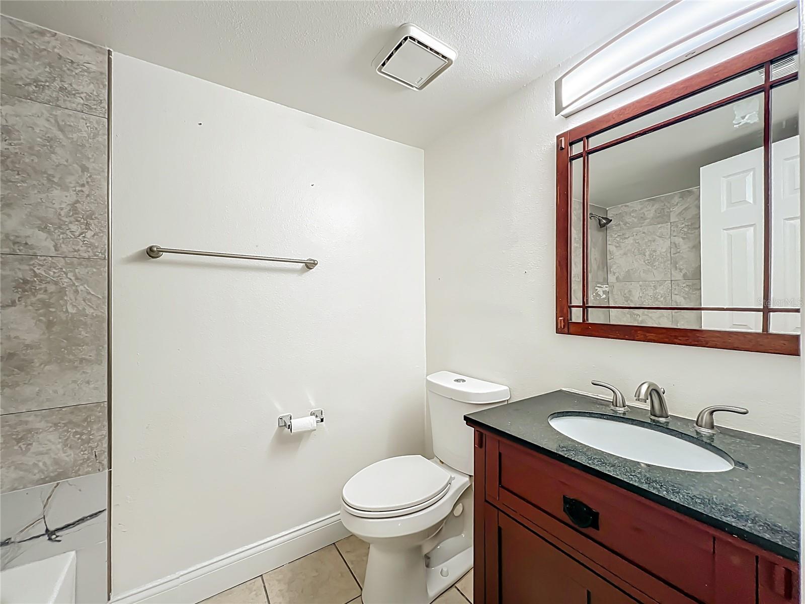 Image 47 of 59 For 185 Waterfall Way 102