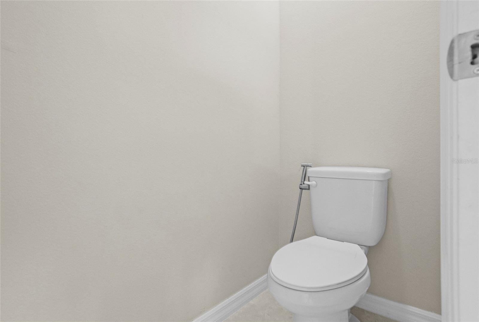 Image 25 of 39 For 1910 Goblet Cove Street