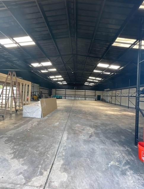 Image 2 of 18 For 424 De Leon Avenue