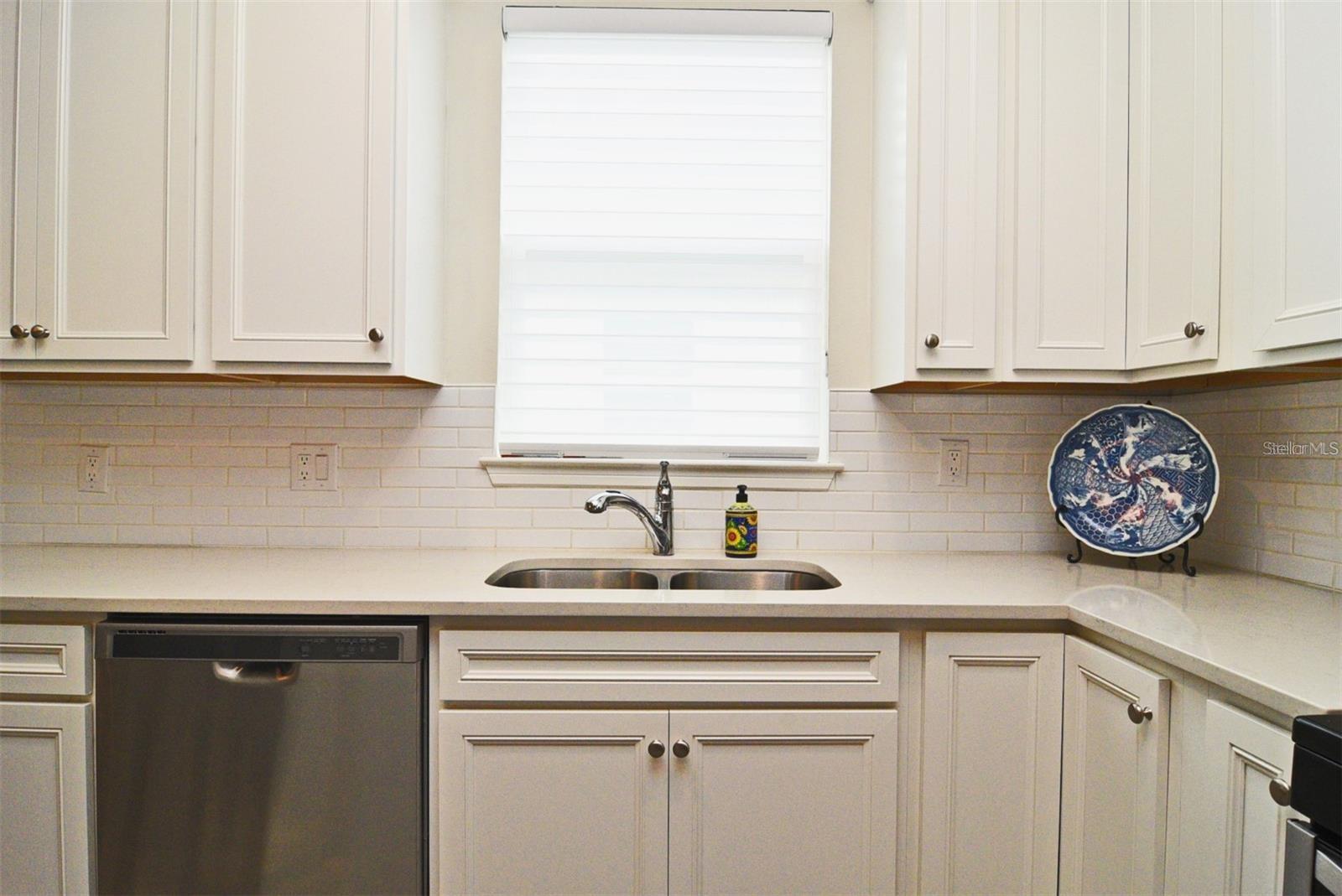 Image 6 of 38 For 2973 Cherry Blossom Loop