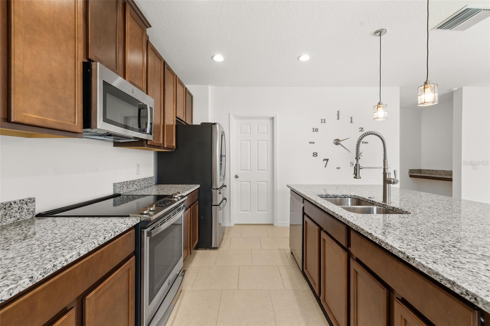 Image 11 of 45 For 683 Campo Lane