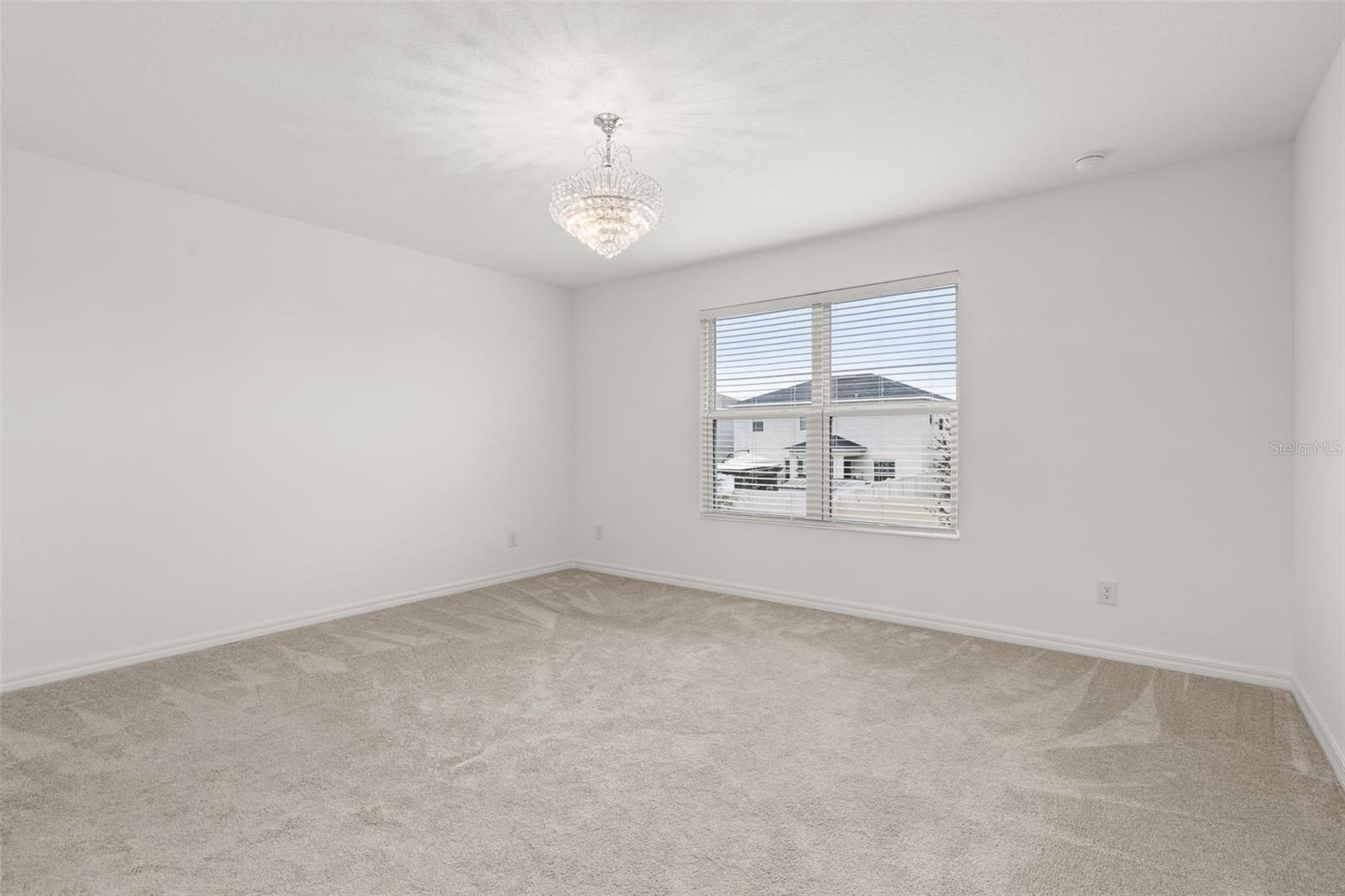 Image 33 of 45 For 683 Campo Lane