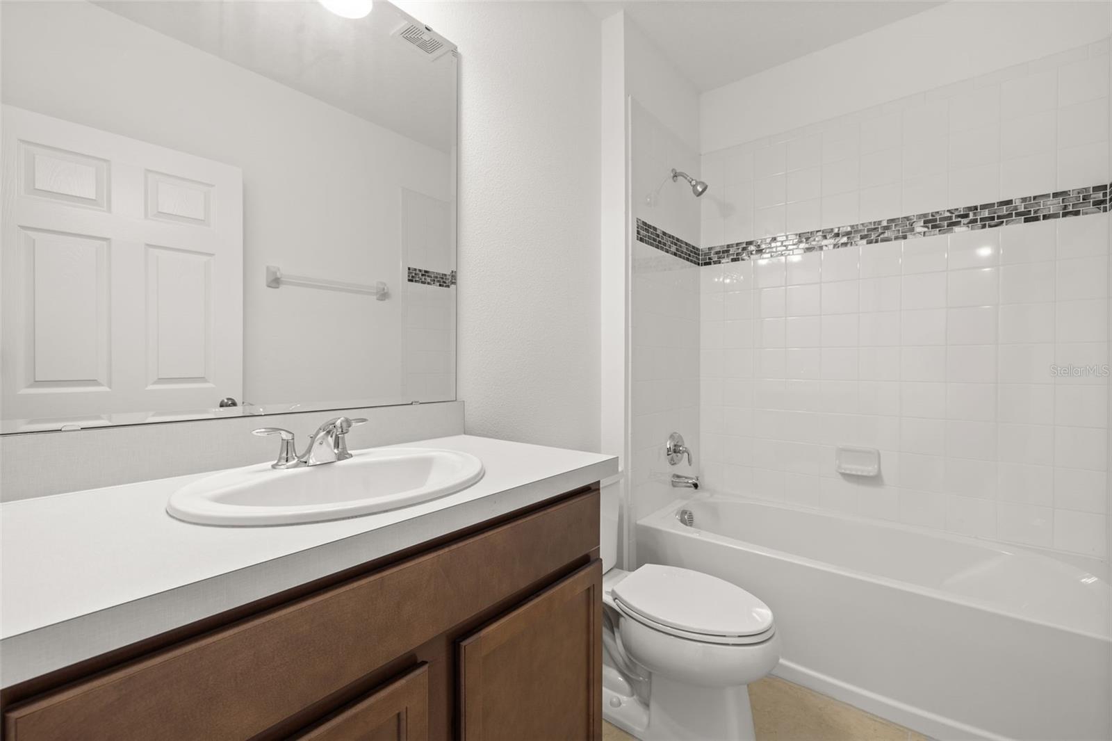 Image 5 of 45 For 683 Campo Lane