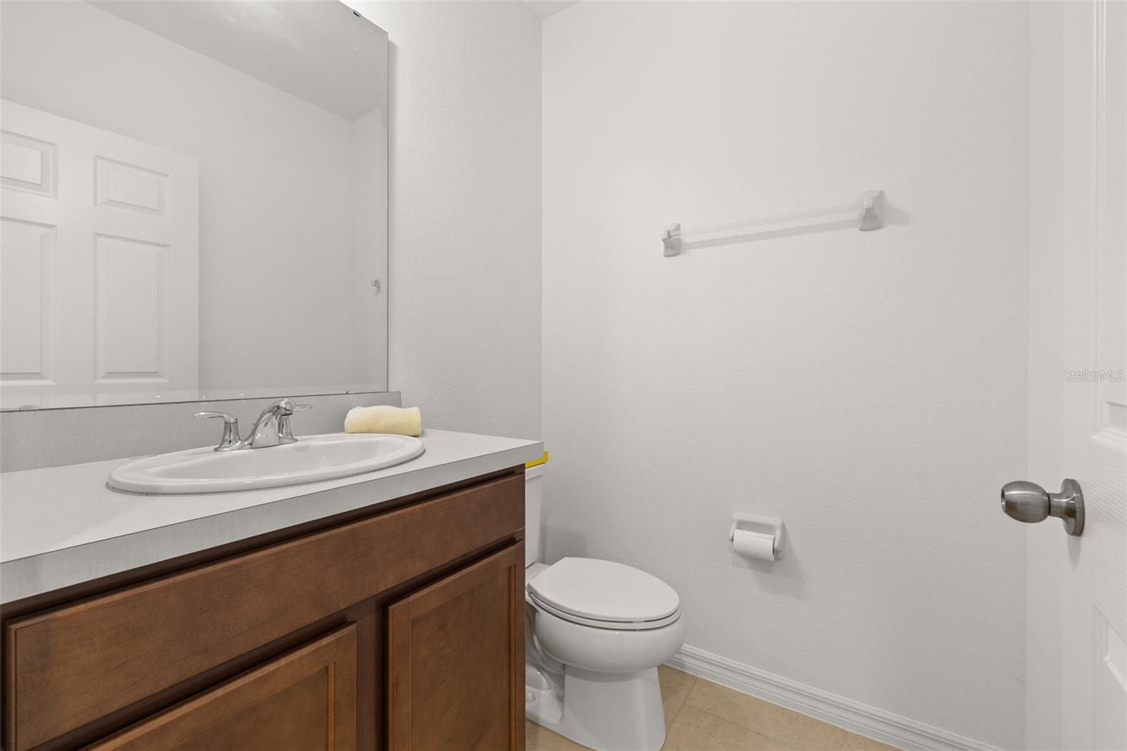 Image 7 of 45 For 683 Campo Lane