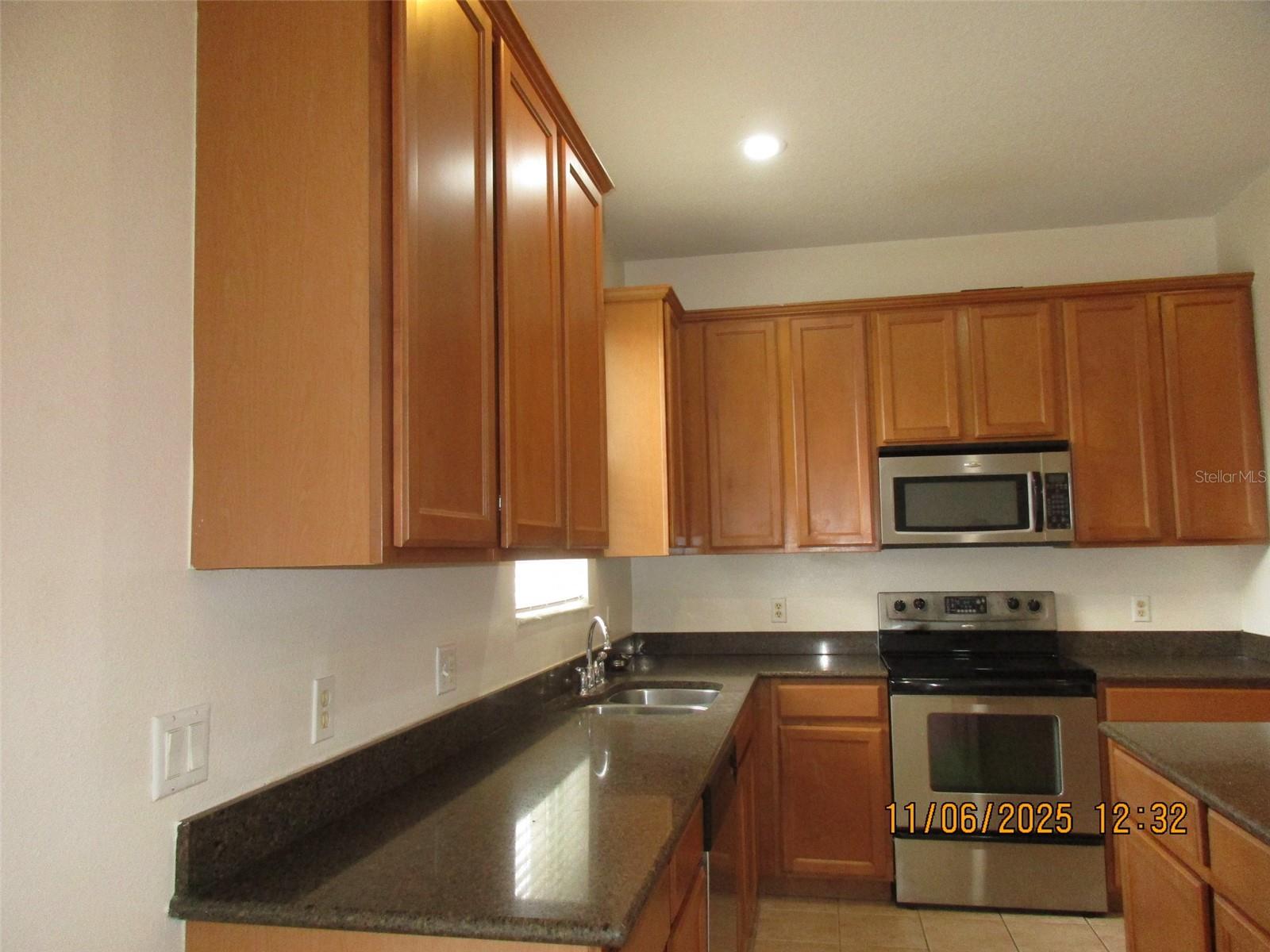 Image 10 of 36 For 4388 Fawn Lily Way