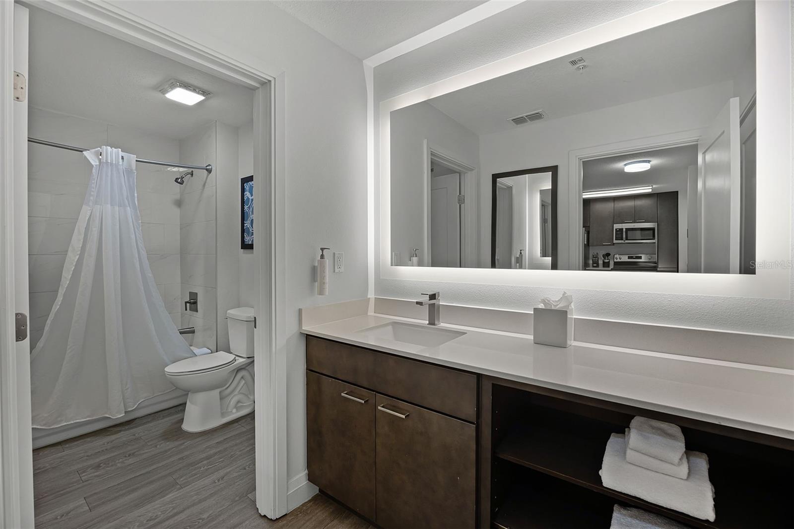 Image 14 of 49 For 14501 Grove Resort Avenue 3215