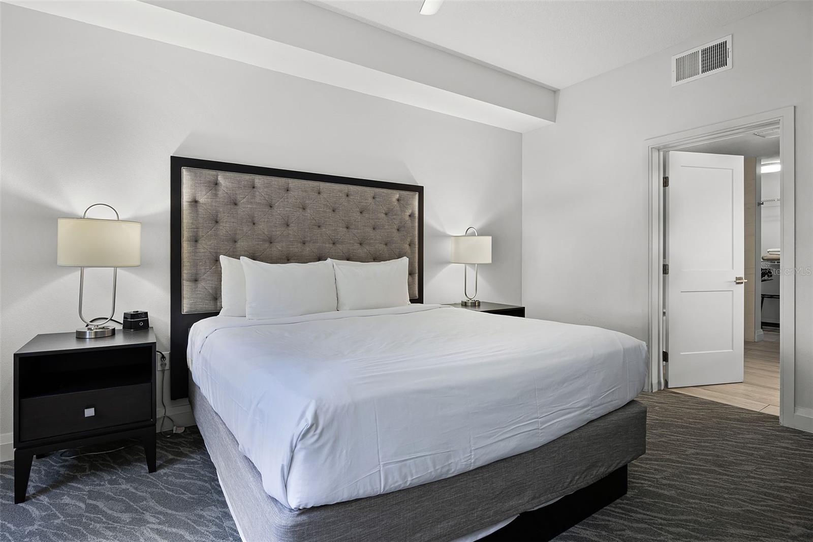 Image 16 of 49 For 14501 Grove Resort Avenue 3215