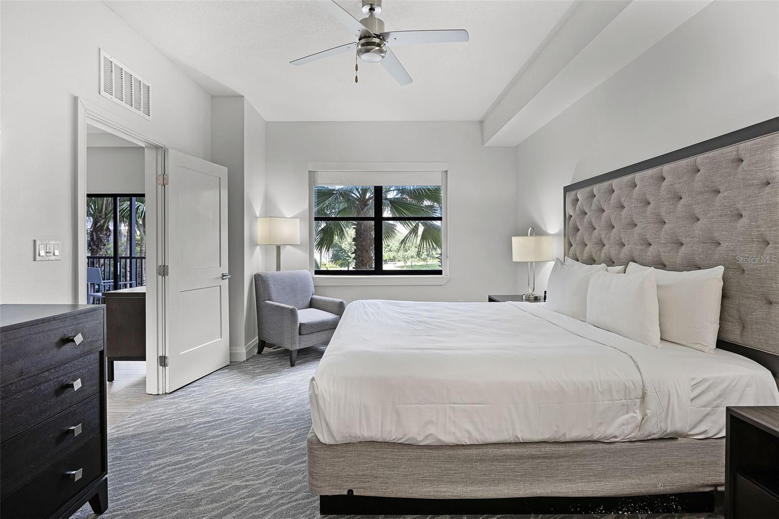 Image 18 of 49 For 14501 Grove Resort Avenue 3215