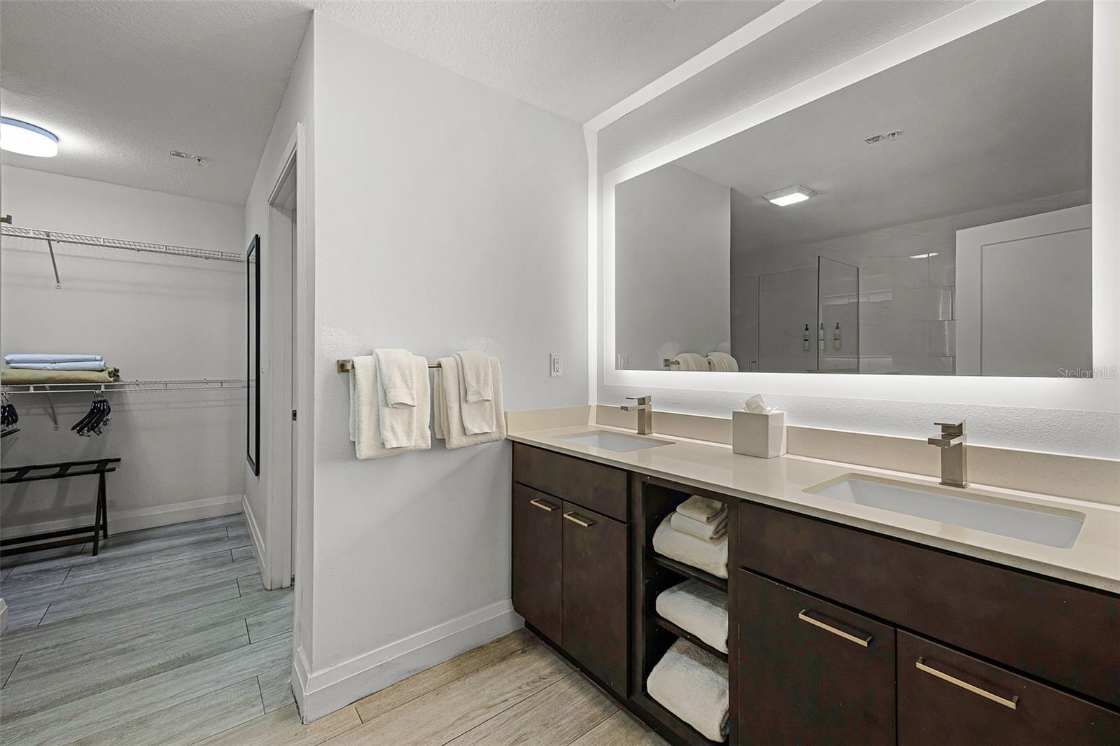 Image 22 of 49 For 14501 Grove Resort Avenue 3215