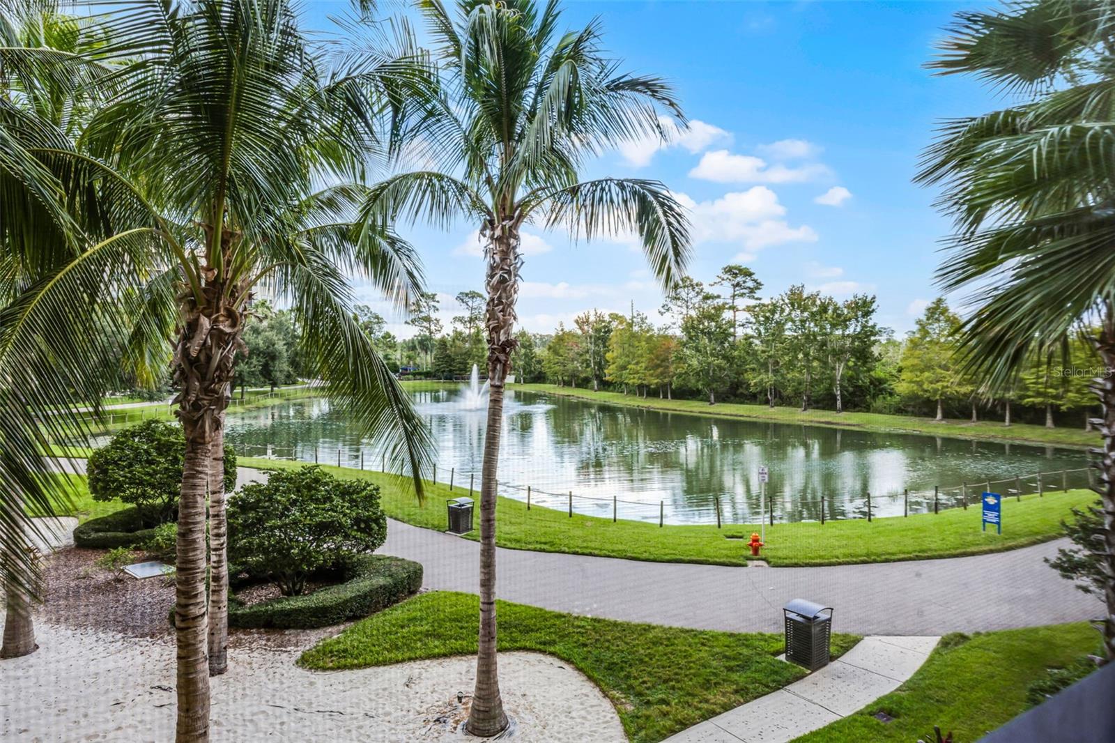 Image 28 of 49 For 14501 Grove Resort Avenue 3215