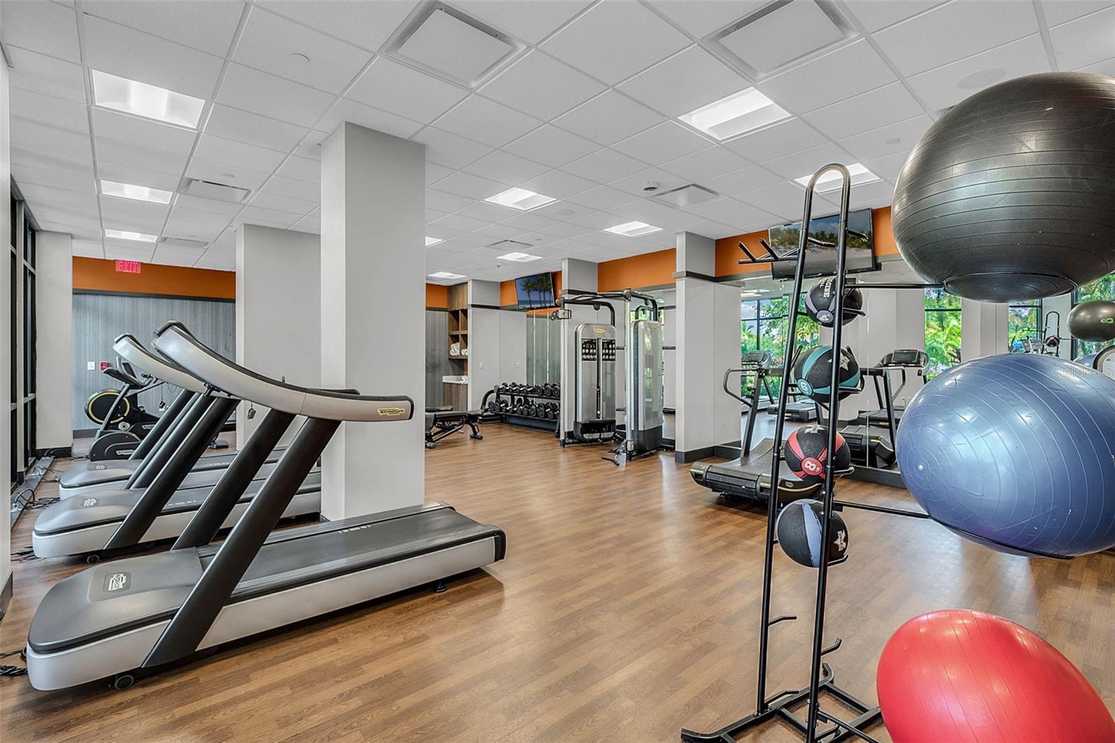 Image 42 of 49 For 14501 Grove Resort Avenue 3215