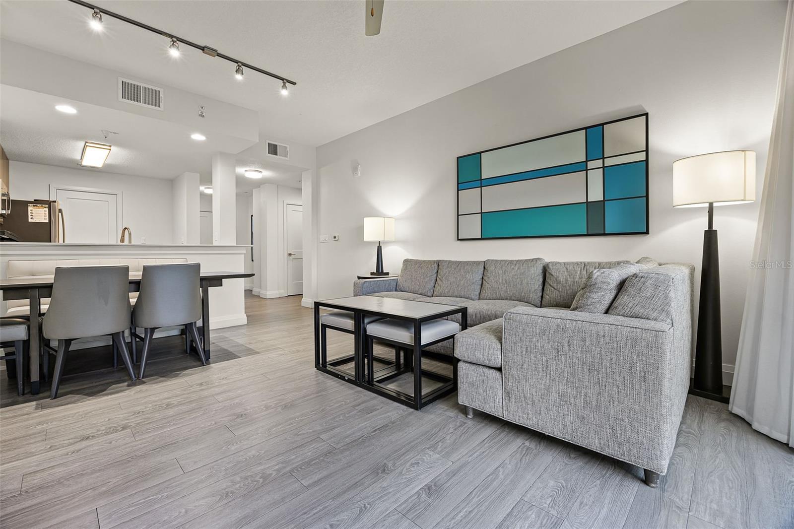 Image 6 of 49 For 14501 Grove Resort Avenue 3215