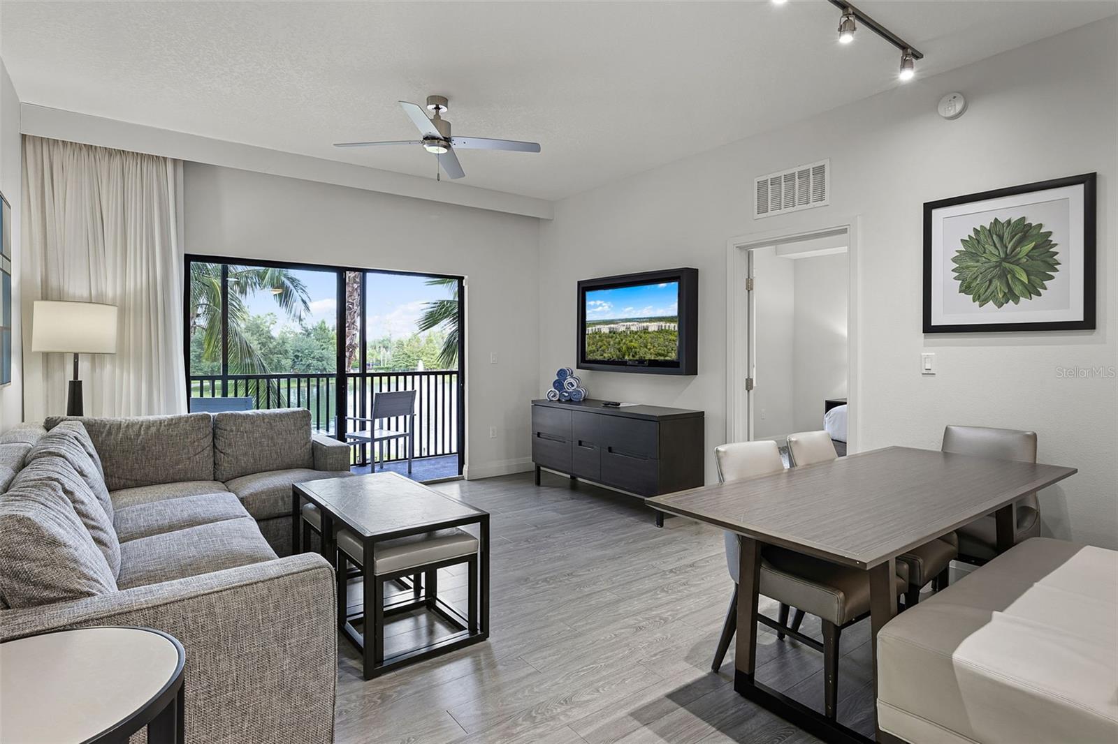 Image 8 of 49 For 14501 Grove Resort Avenue 3215